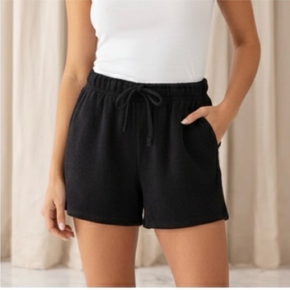 Universal Thread Black Athletic Shorts